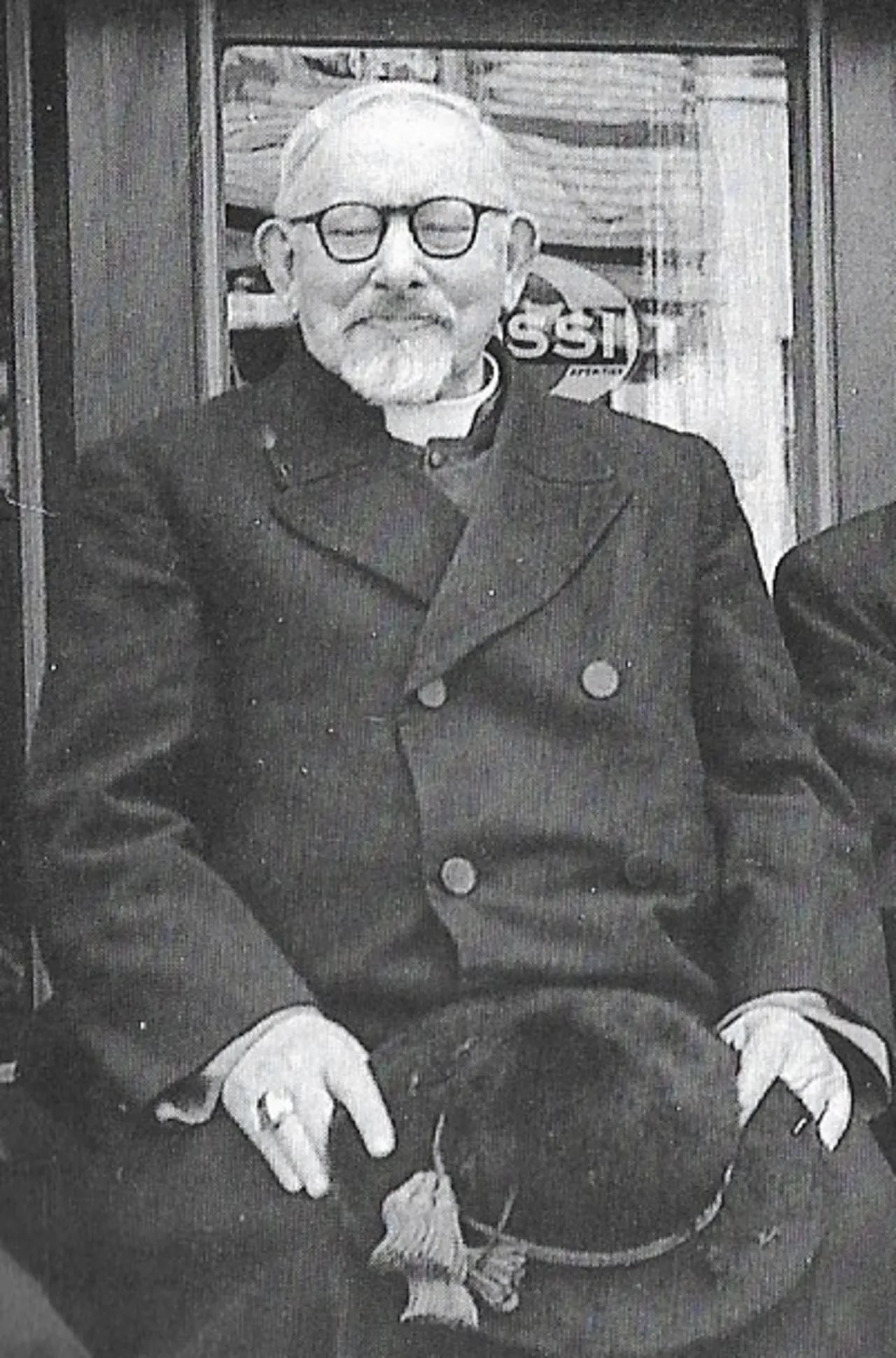 Portrait of Jean Cuvelier (1882–1962) – memorial page