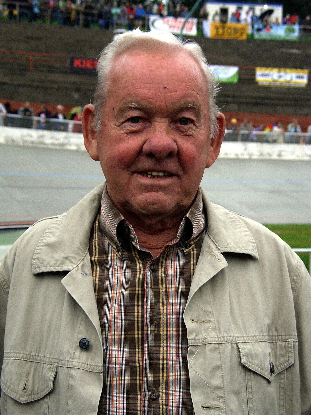 Porträt von Lothar Meister I (1931–2021) – Gedenkseite