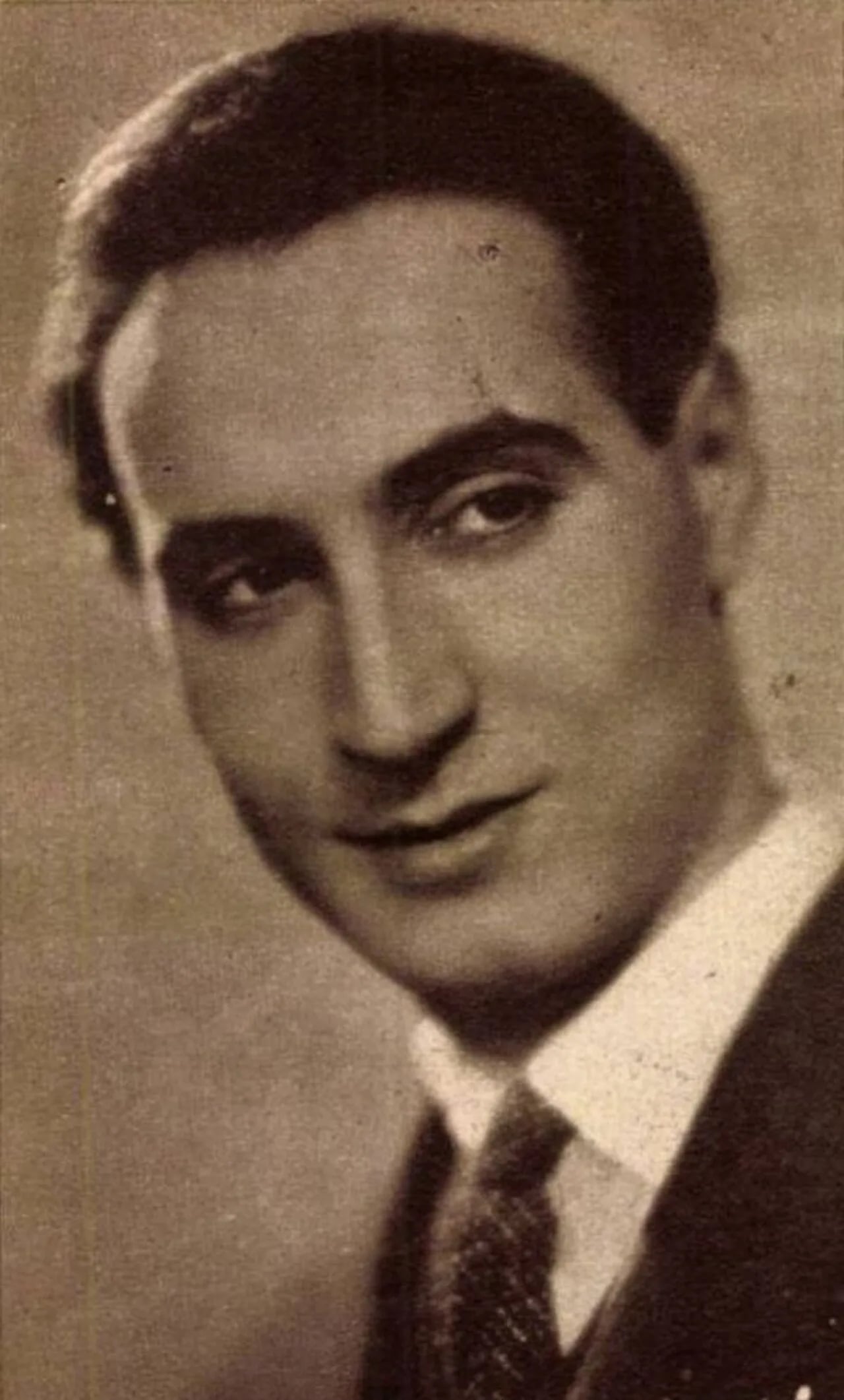 Portrait of Jean Moscopol (1903–1980) – memorial page