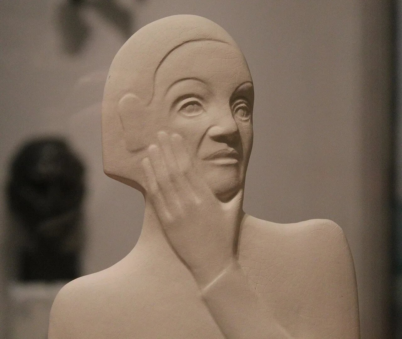 Portrait of Jean Muir (1928–1995) – memorial page