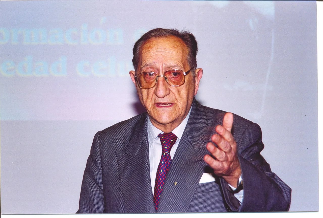 Portrait of Ángel Martín Municio (1923–2002) – memorial page