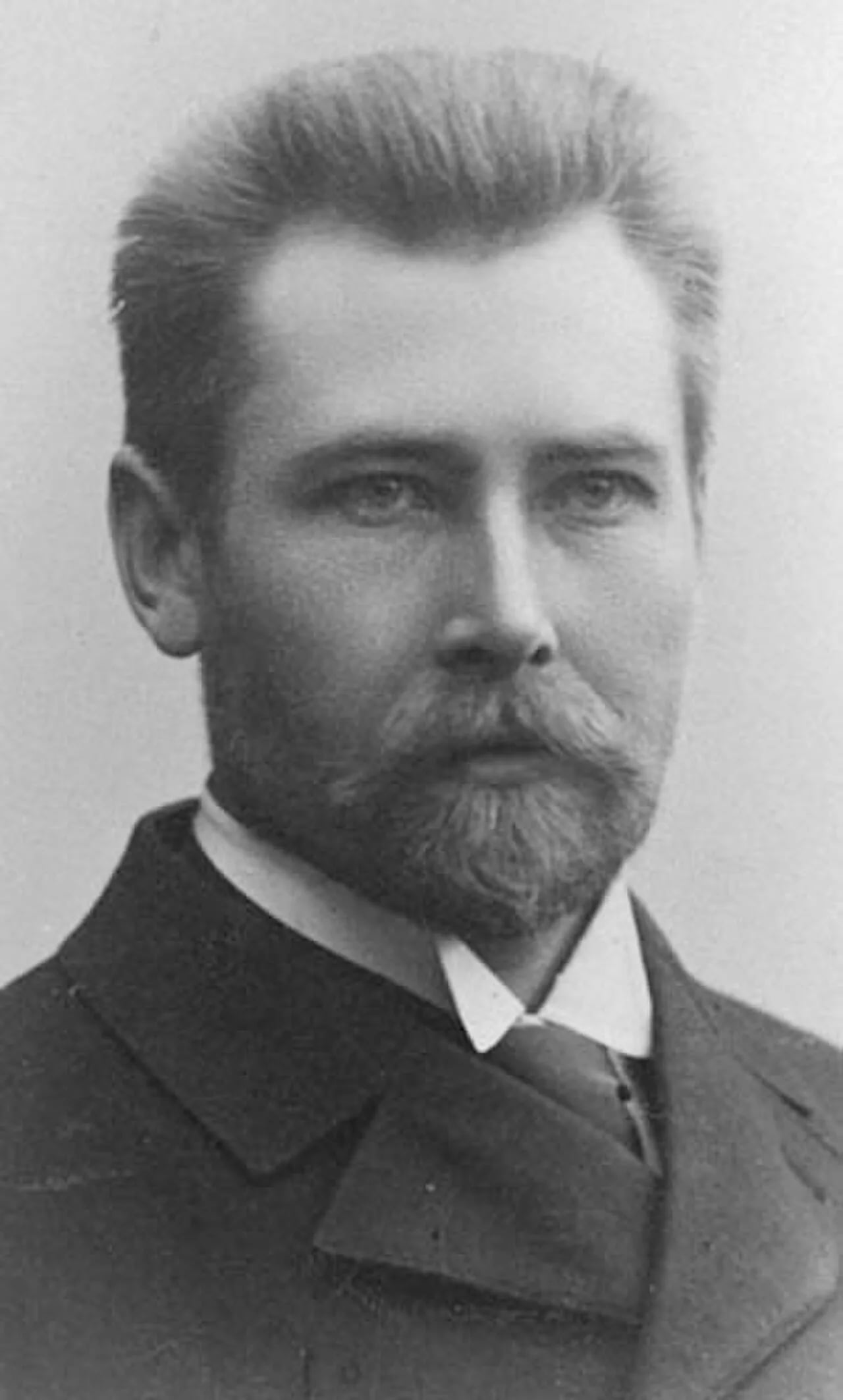 Portrait of Alexander Slotte (1861–1927) – memorial page