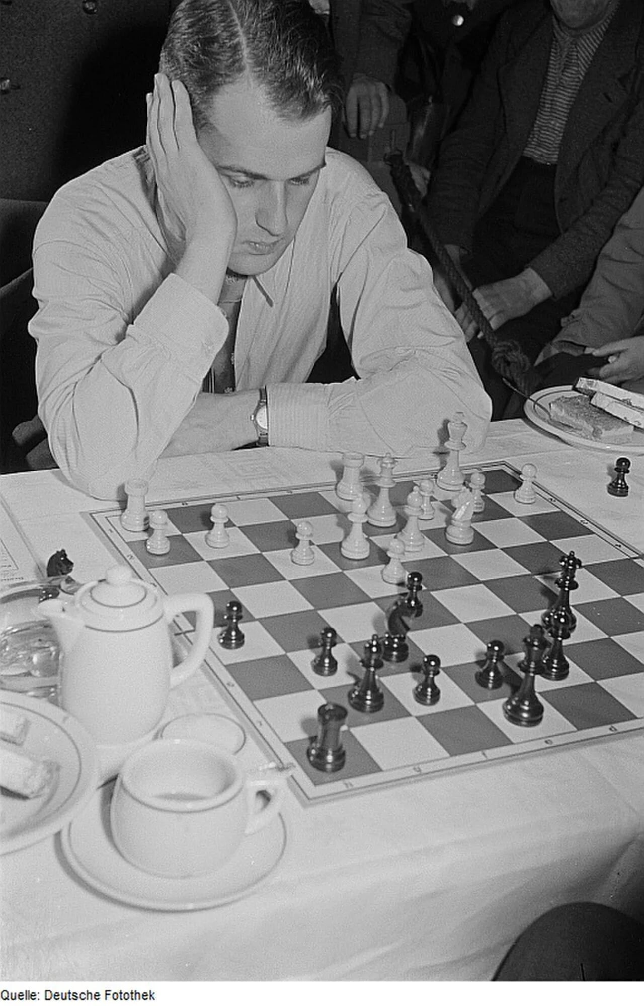 Porträt von Wolfgang Unzicker (1925–2006) – Gedenkseite