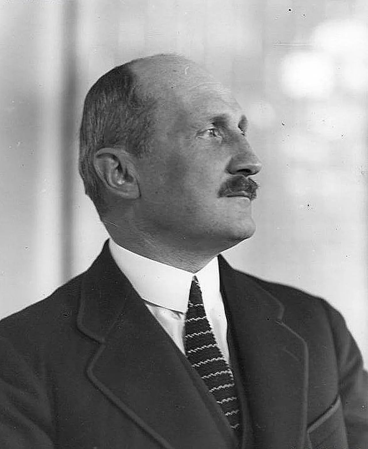 Portrait of Jerzy Zdziechowski (1880–1975) – memorial page