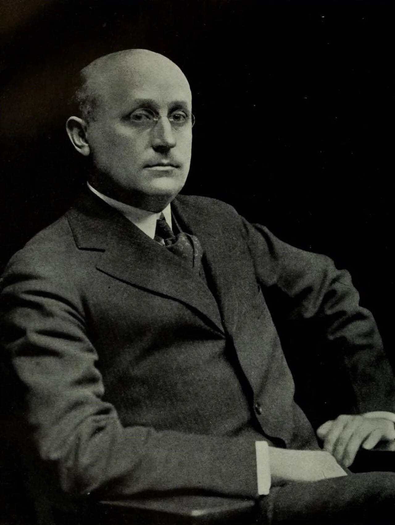 Porträt von Jesse Clyde Nichols (1880–1950) – Gedenkseite