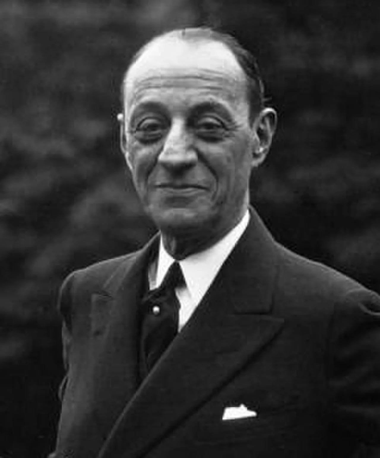 Porträt von Jesse I. Straus (1872–1936) – Gedenkseite