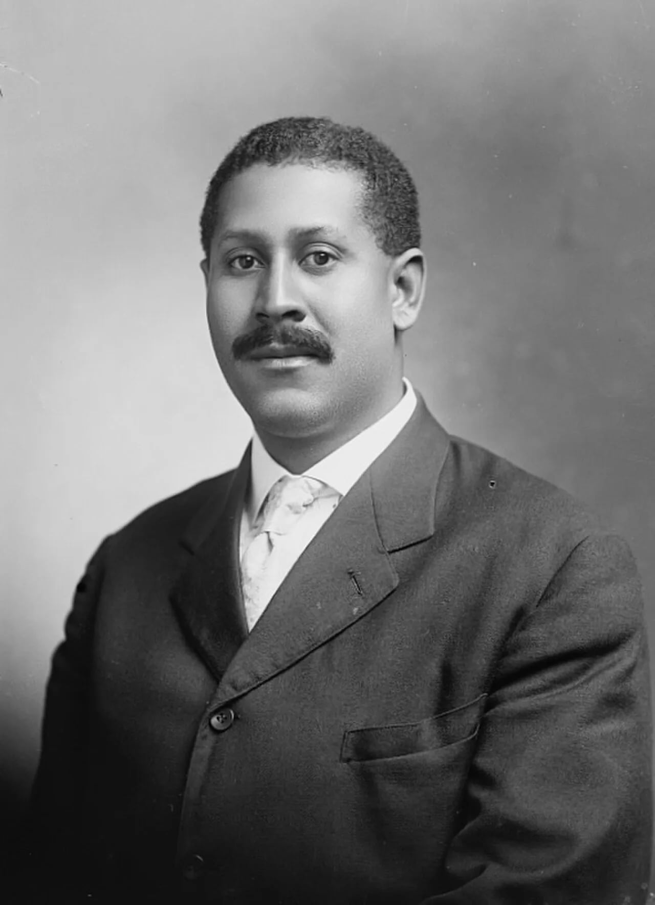 Portrait of Jesse Max Barber (1878–1949) – memorial page