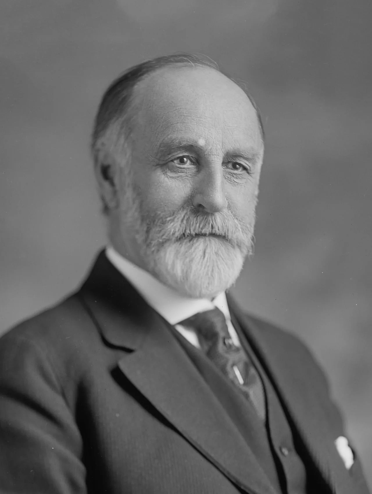 Portrait of Jesse Walter Fewkes (1850–1930) – memorial page