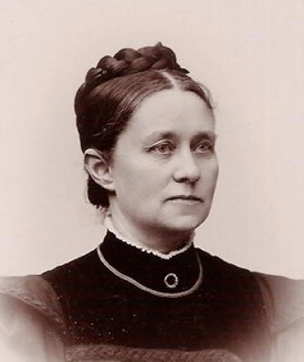 Porträt von Ingeborg Tolderlund (1848–1935) – Gedenkseite
