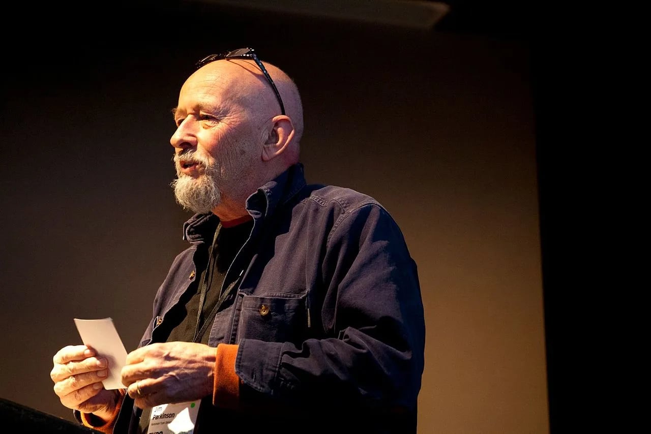 Porträt von Jim Parkinson (1941–2025) – Gedenkseite