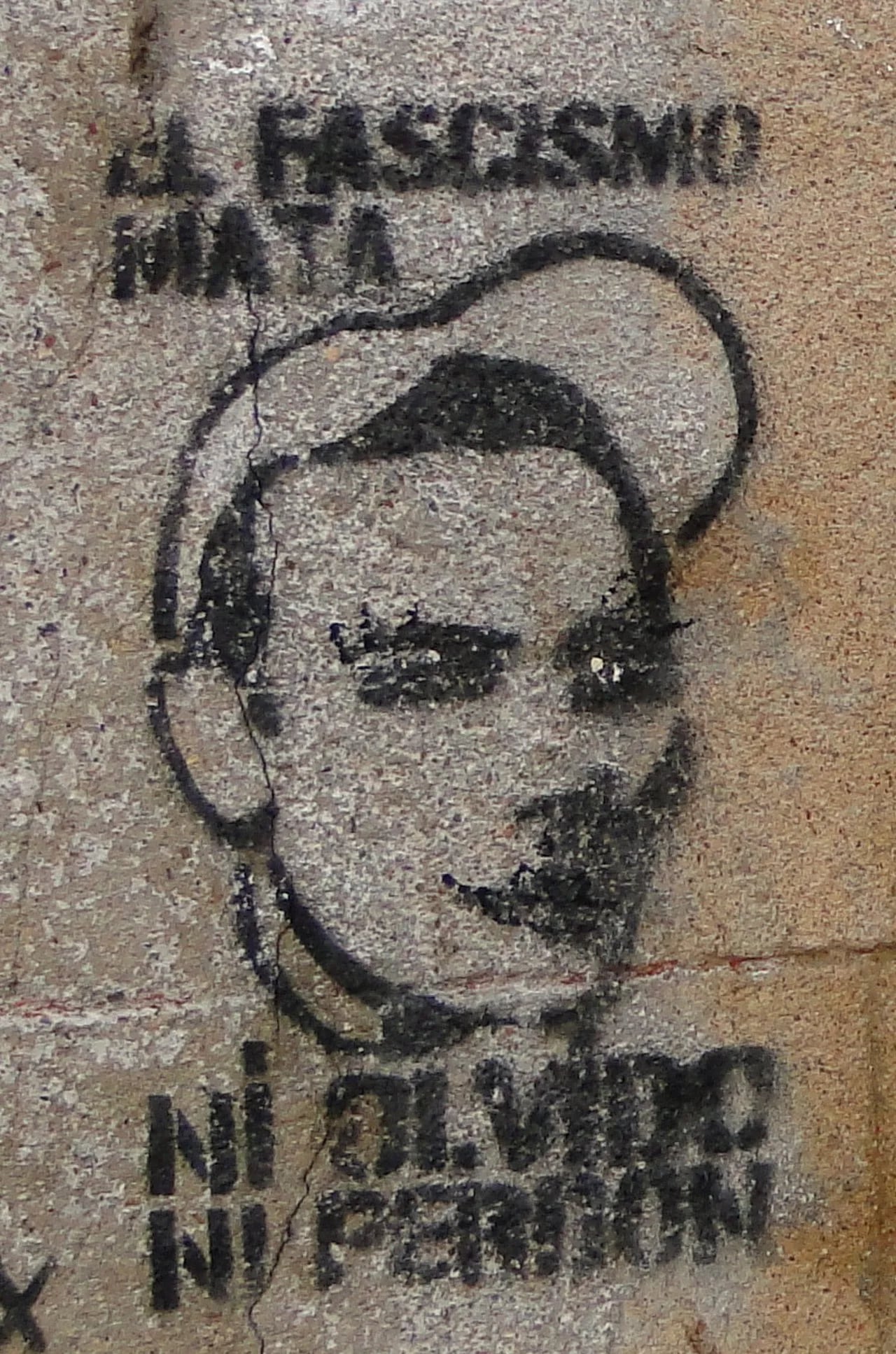 Portrait of Carlos Palomino (1991–2007) – memorial page