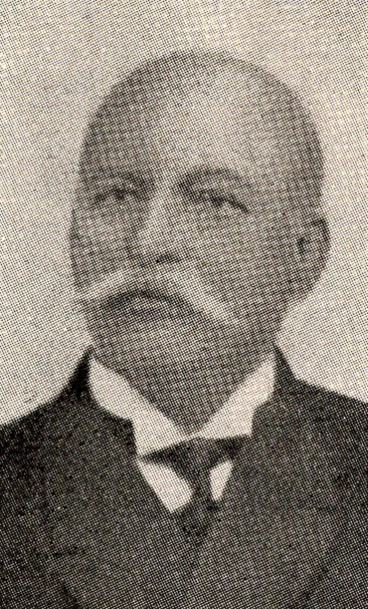 Portrait of Eugenio Ventura (1846–1912) – memorial page