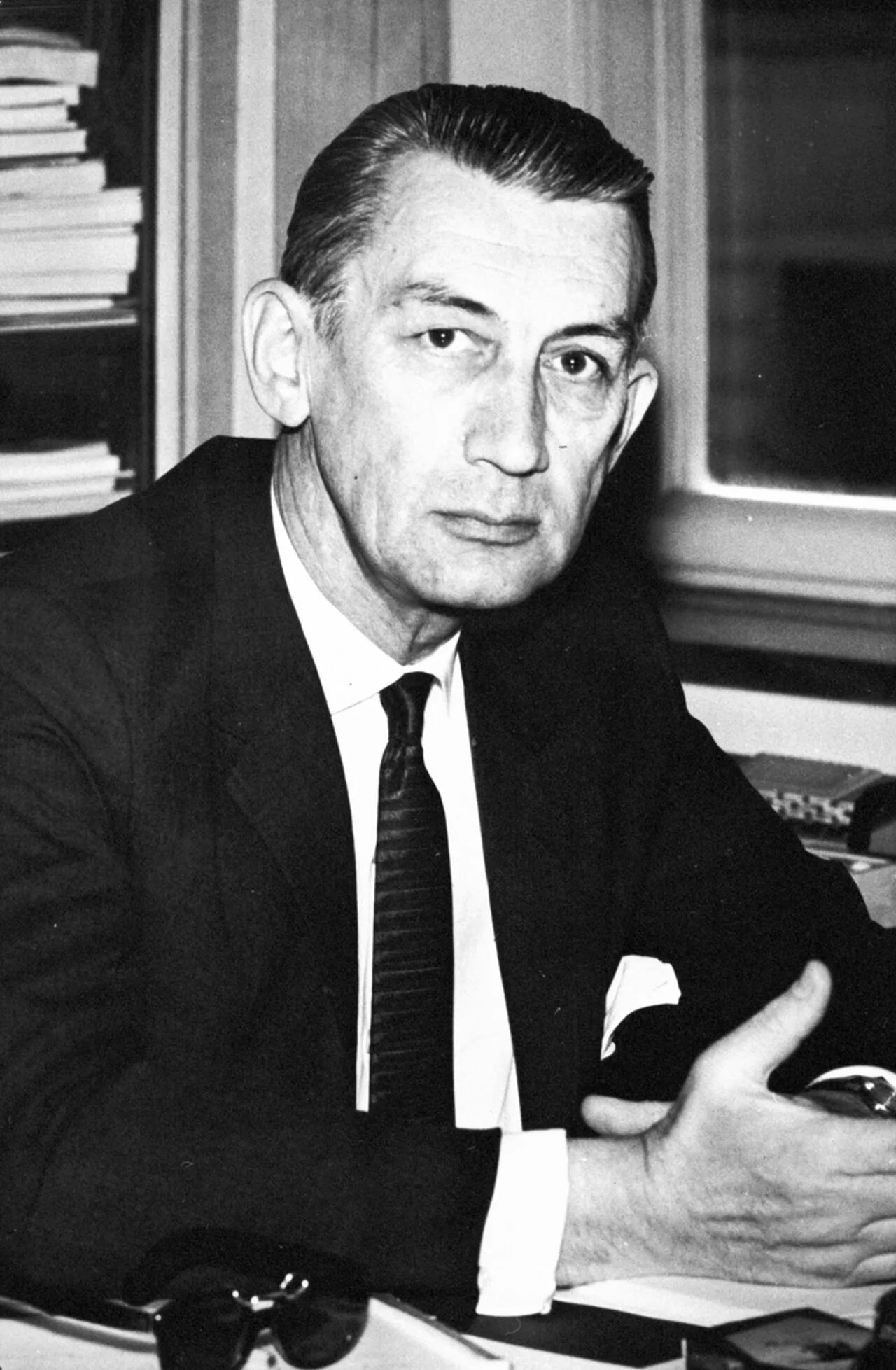 Portrait of Gunnar von Sydow (1911–1990) – memorial page