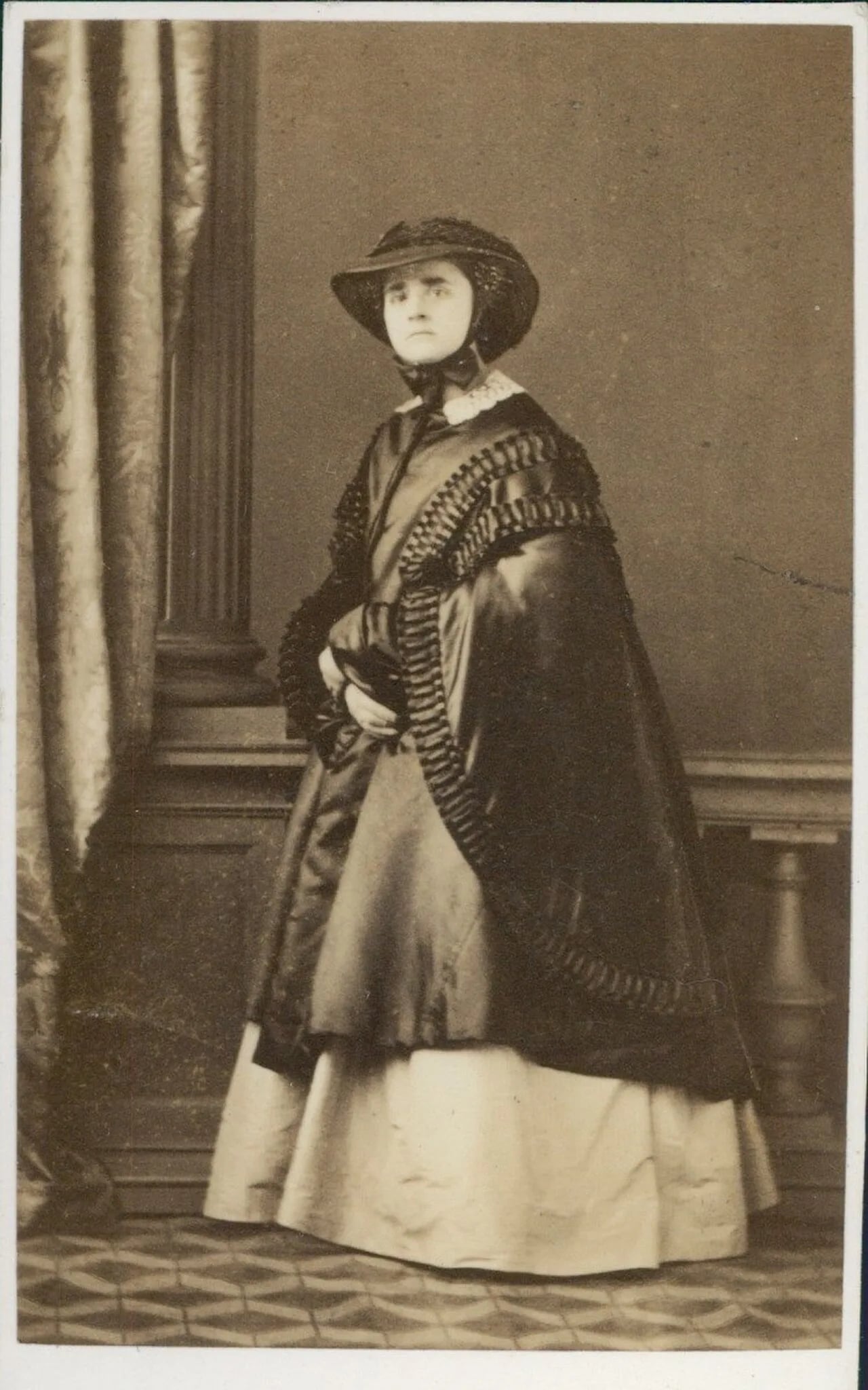 Porträt von Alexandra Amalie von Bayern (1826–1875) – Gedenkseite