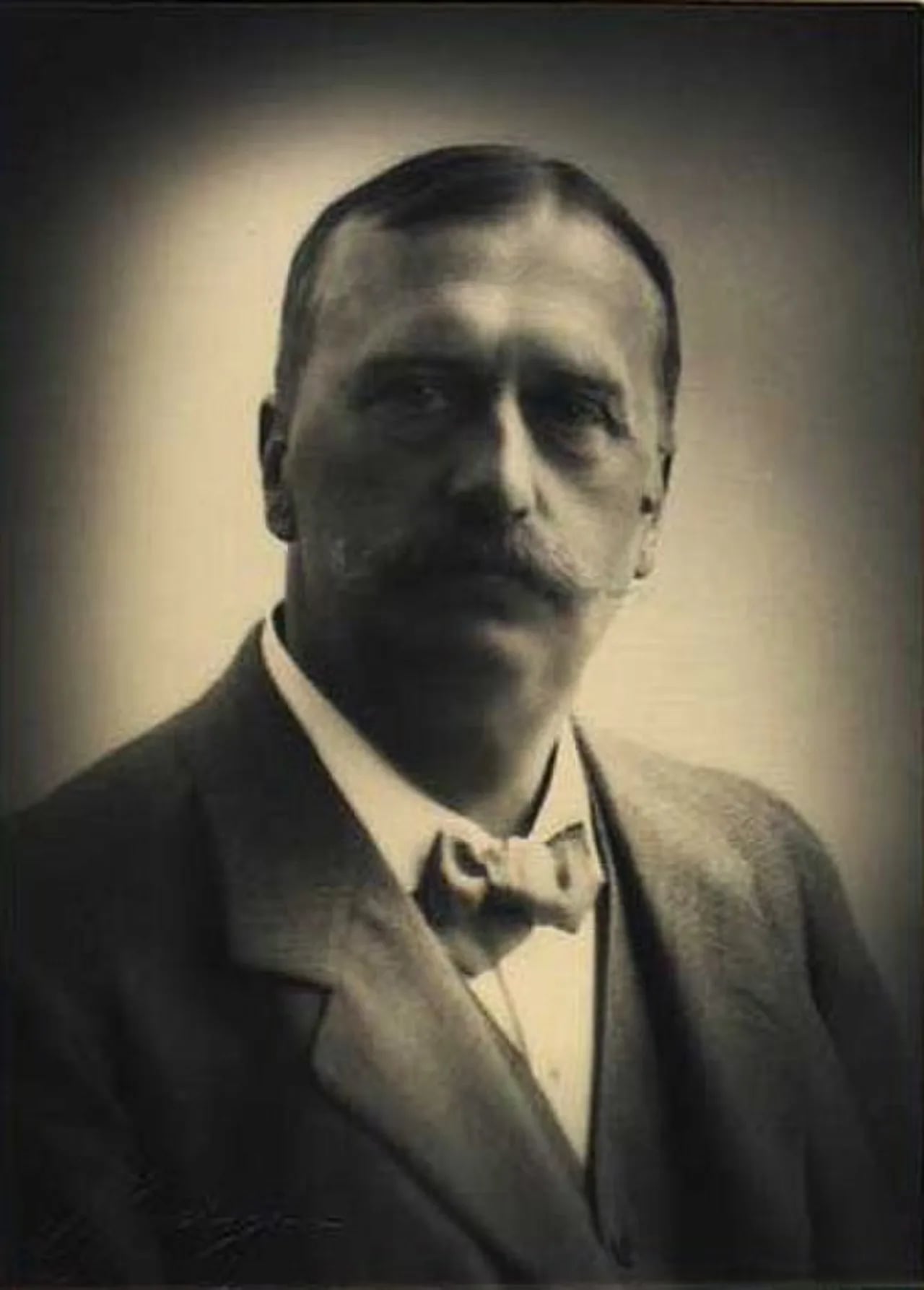 Porträt von Adolph Tesdorpf (1859–1929) – Gedenkseite
