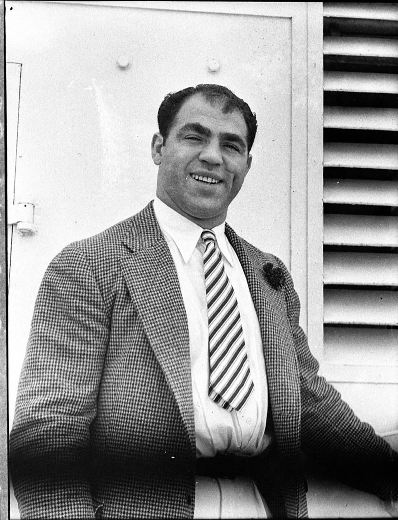 Portrait of Joe Savoldi (1908–1974) – memorial page