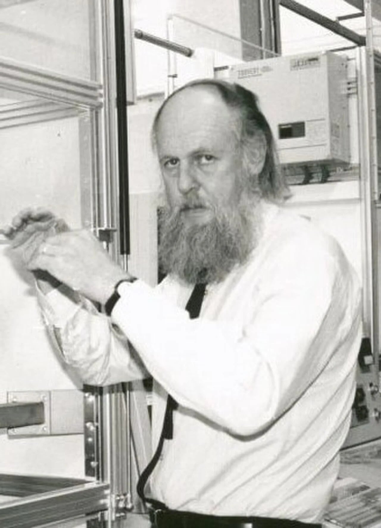 Portrait of Johan Gullichsen (1936–2023) – memorial page
