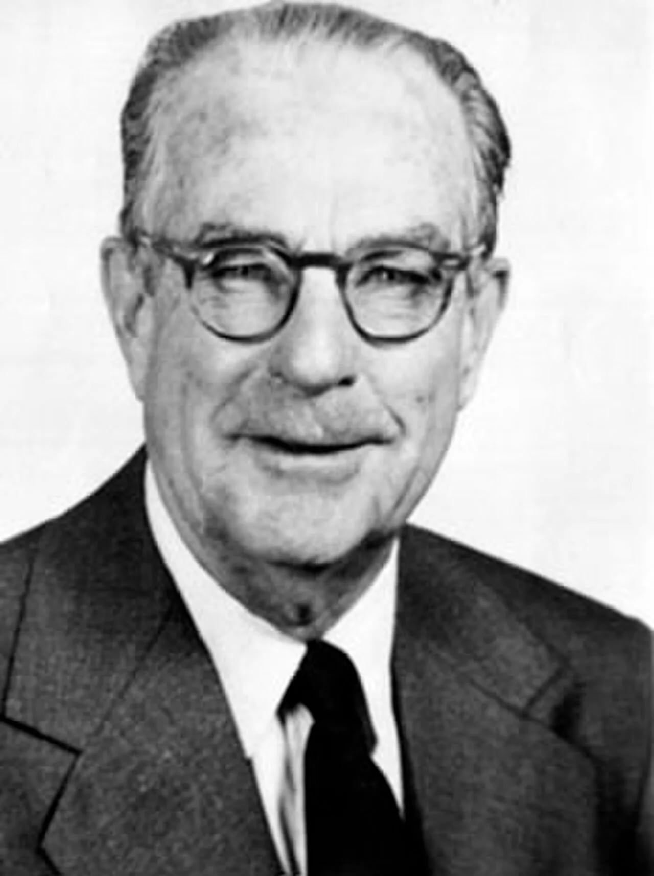 Portrait of John D. Hickerson (1898–1989) – memorial page