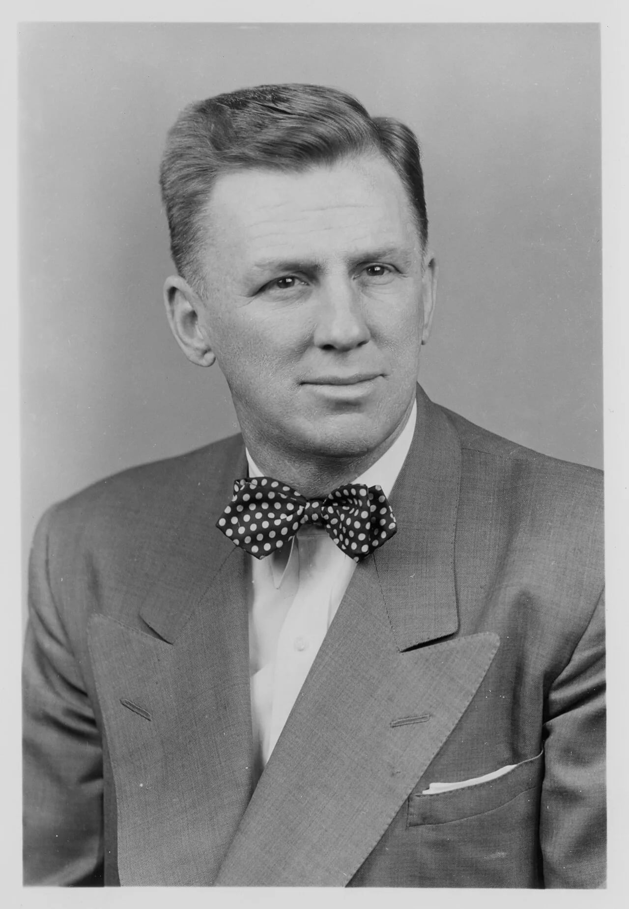 Portrait of John Davis Larkins, Jr. (1909–1990) – memorial page