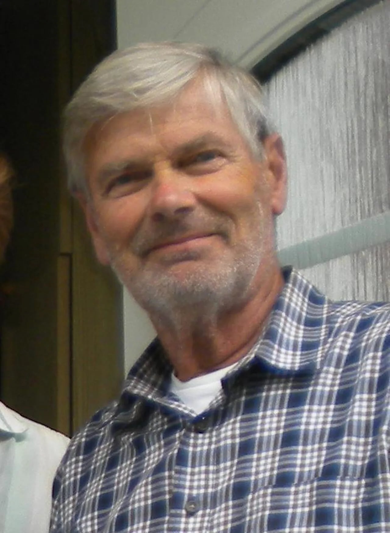 Portrait of Hans Wahlgren (1937–2024) – memorial page