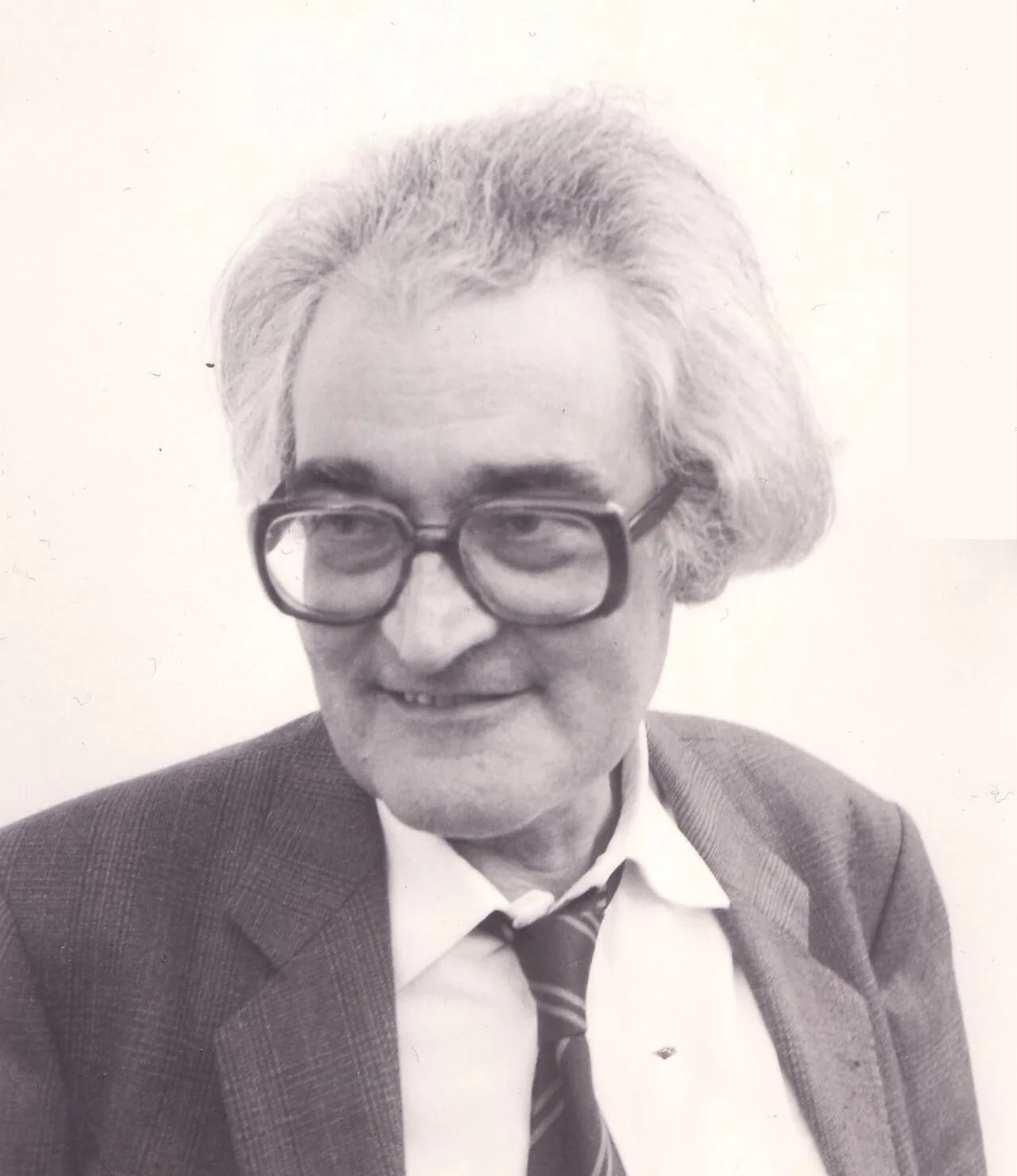 Porträt von Carl Dahlhaus (1928–1989) – Gedenkseite