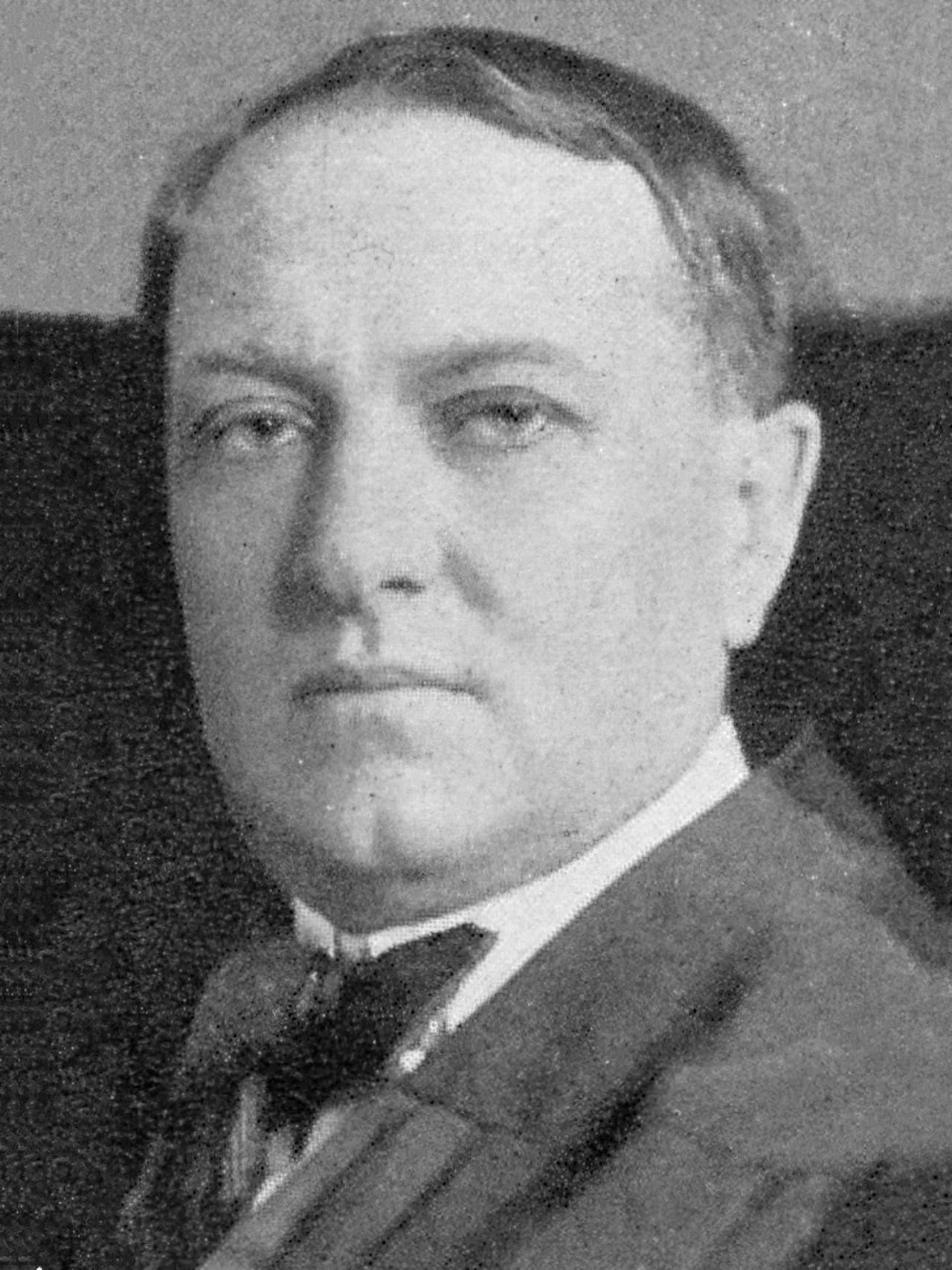 Portrait of John E. Bird (1862–1928) – memorial page