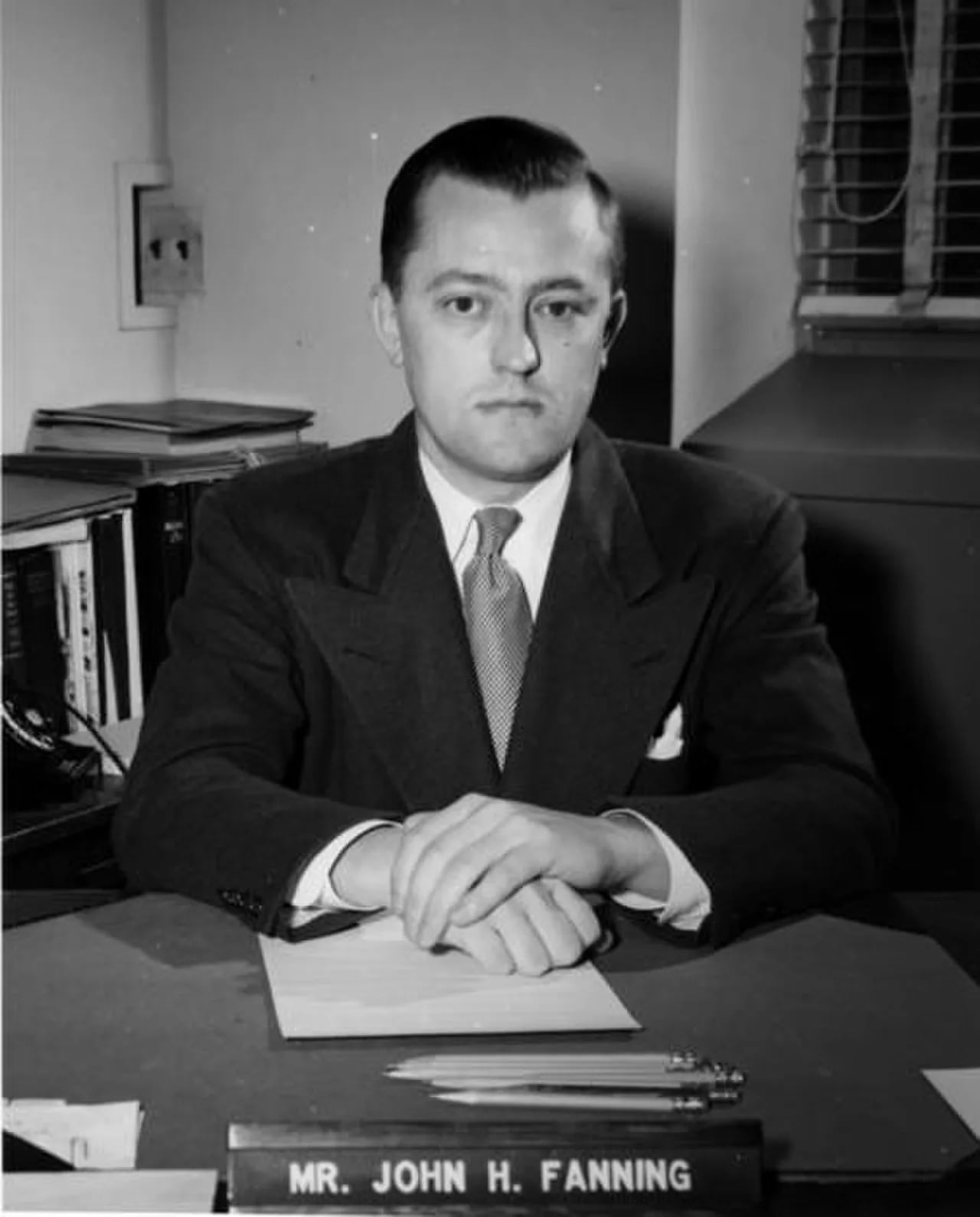 Porträt von John H. Fanning (1916–1990) – Gedenkseite