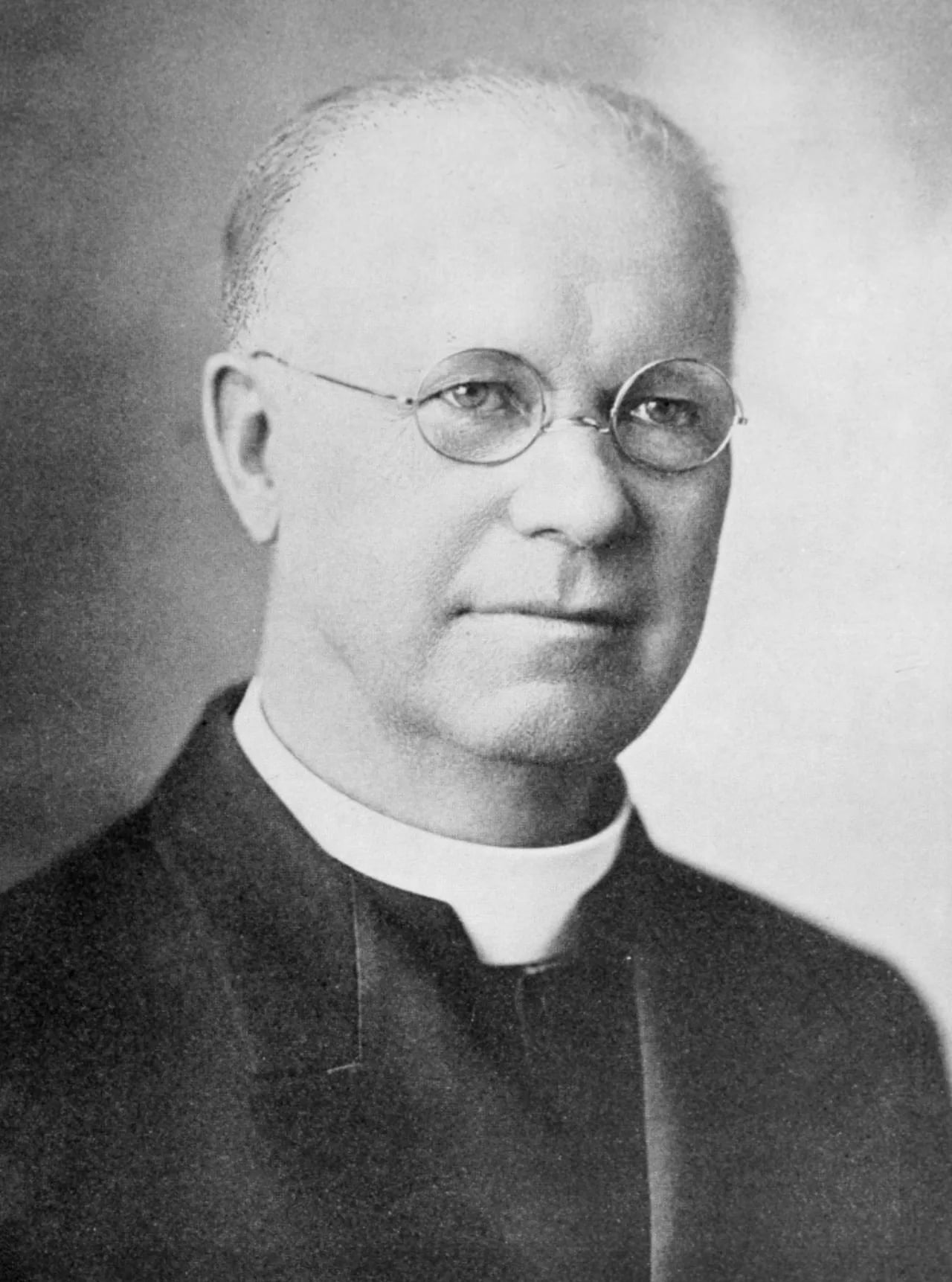 Portrait of John Henry Tihen (1861–1940) – memorial page