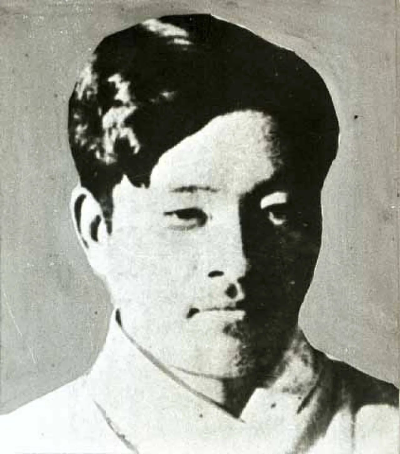 Portrait of Kim Yu-jŏng (1908–1937) – memorial page