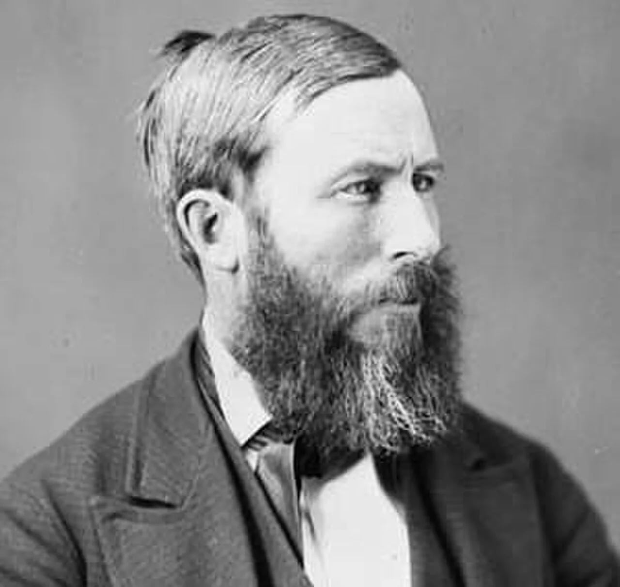 Porträt von John Lorn McDougall (1838–1909) – Gedenkseite