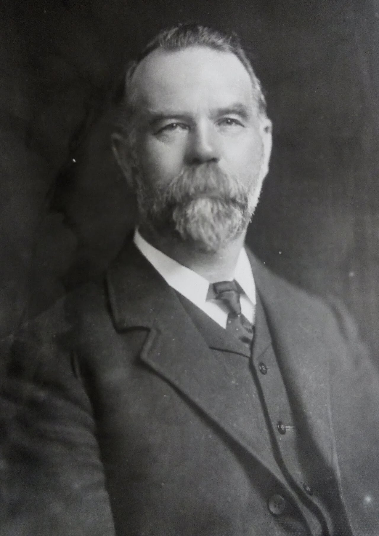 Porträt von John Luke (1858–1931) – Gedenkseite