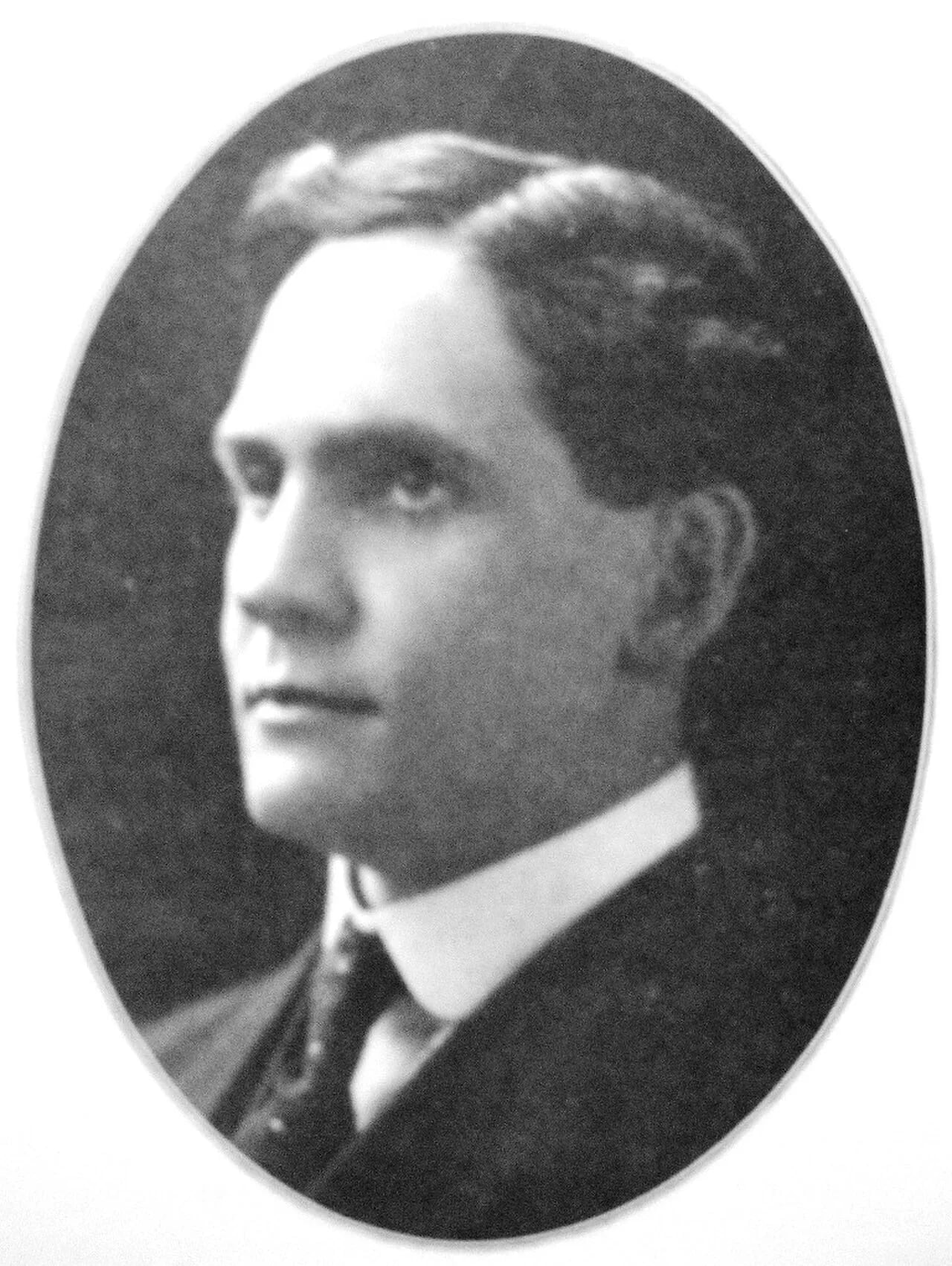 Portrait of John McCourt (1874–1924) – memorial page