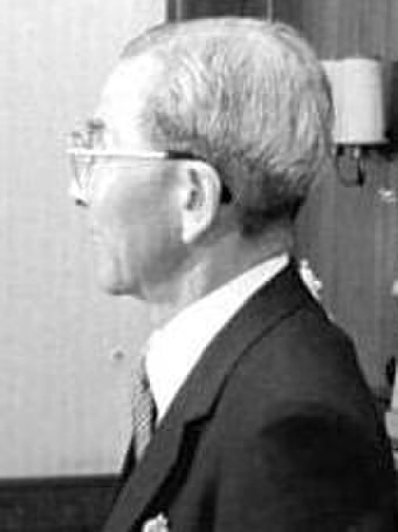 Portrait of Araki Takeshi (1916–1994) – memorial page