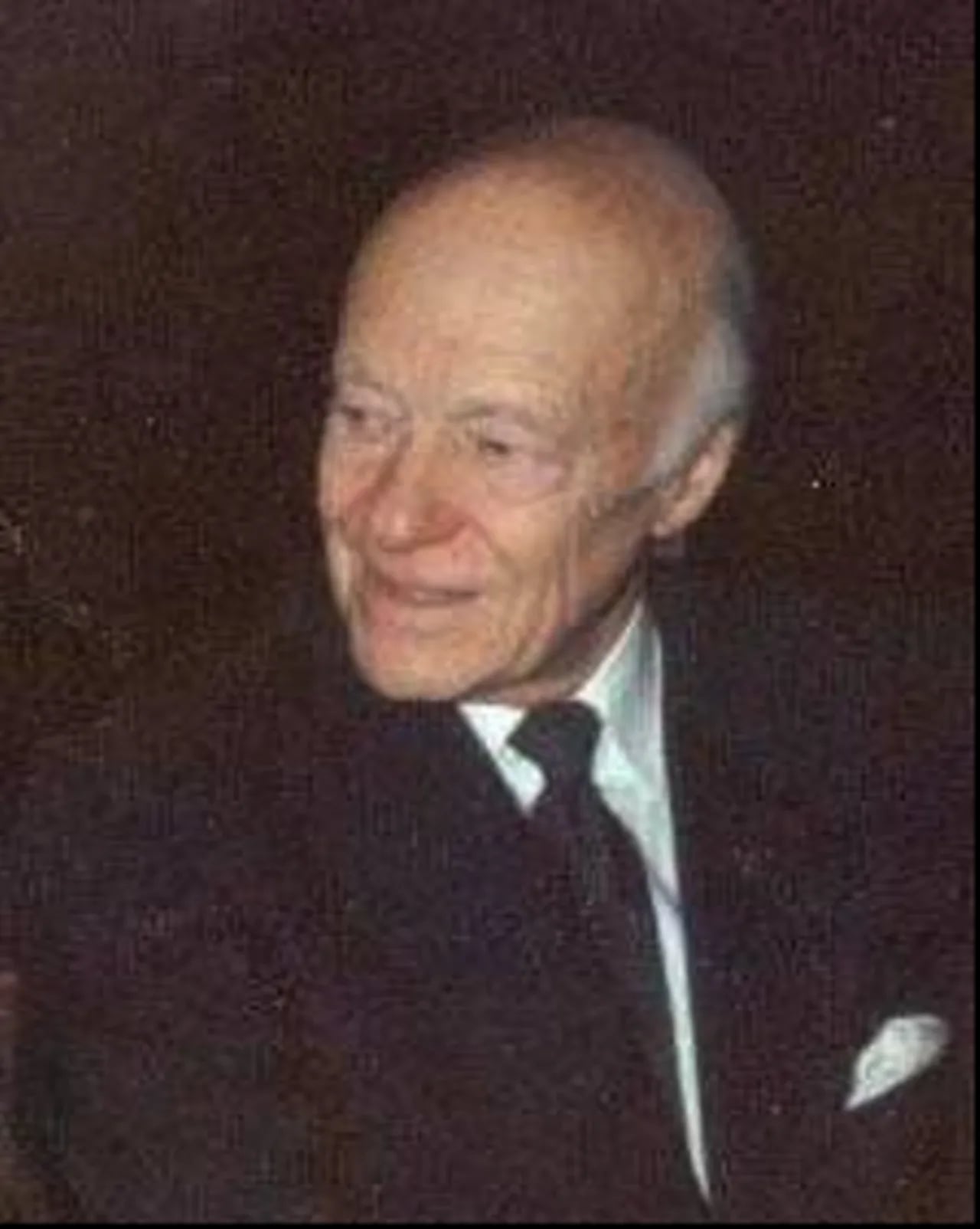 Portrait of Oscar Åkerman (1899–1996) – memorial page