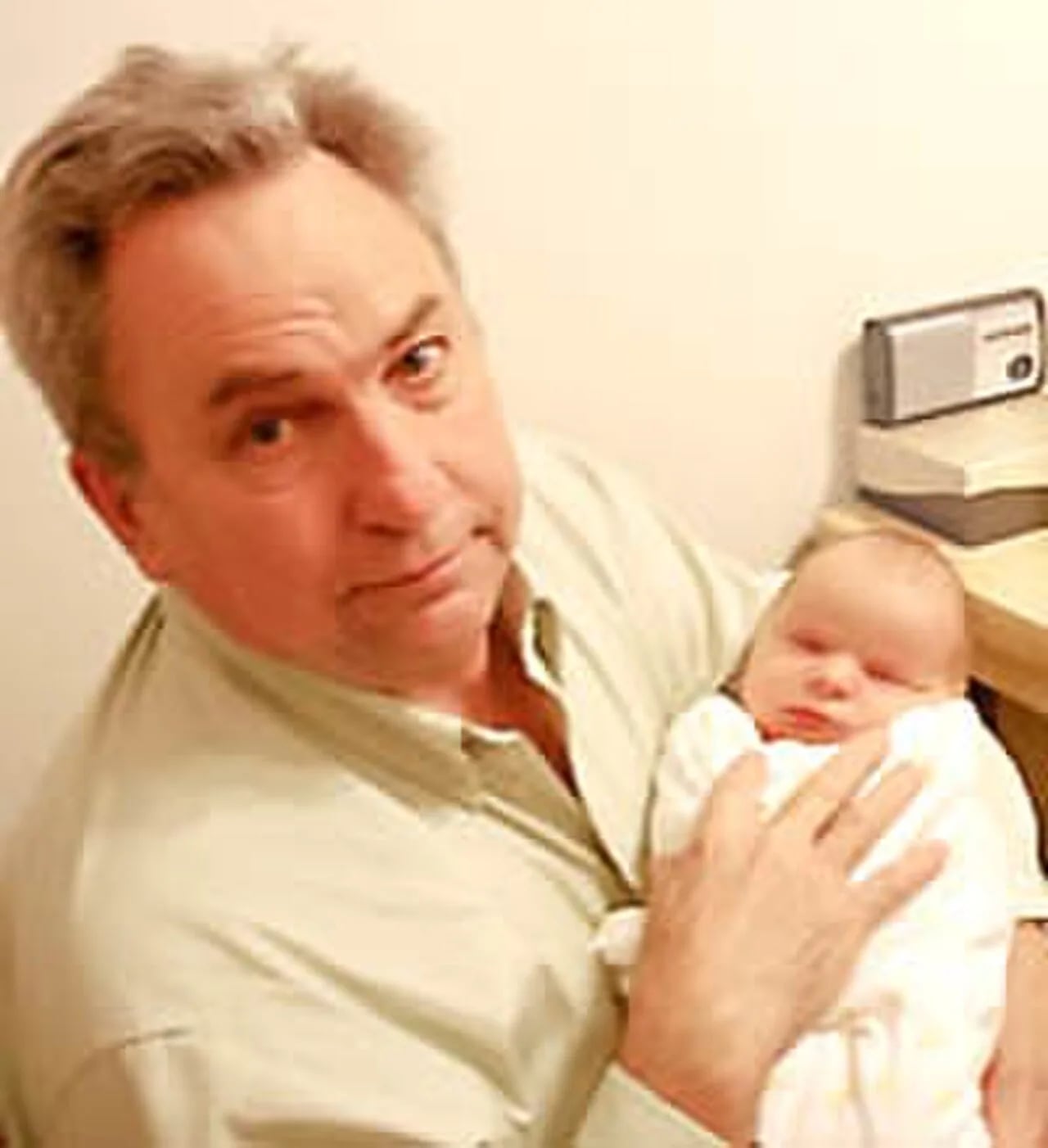 Portrait of John Tranter (1943–2023) – memorial page