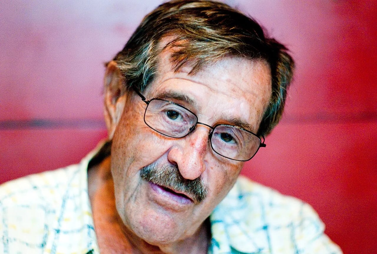 Porträt von John Vasconcellos (1932–2014) – Gedenkseite