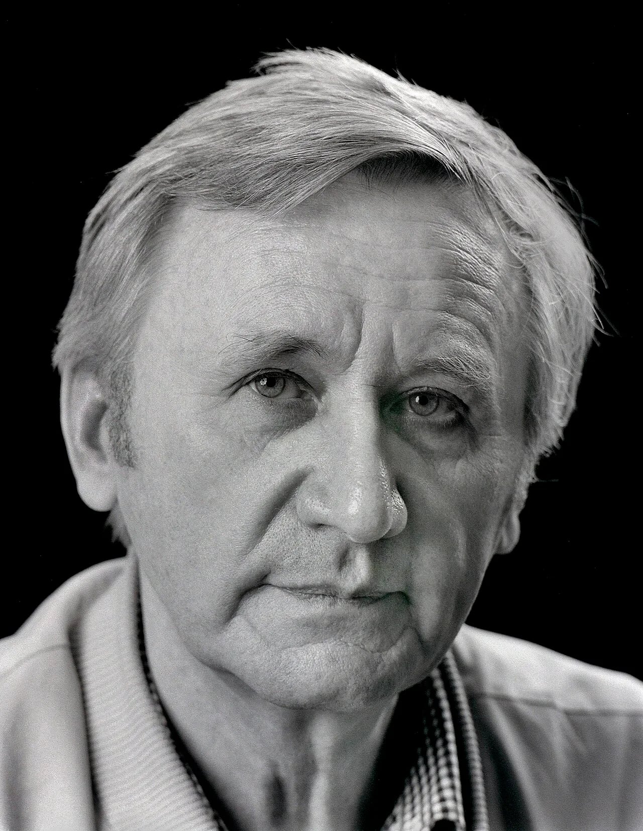 Portrait of Tibor Piros (1922–2010) – memorial page