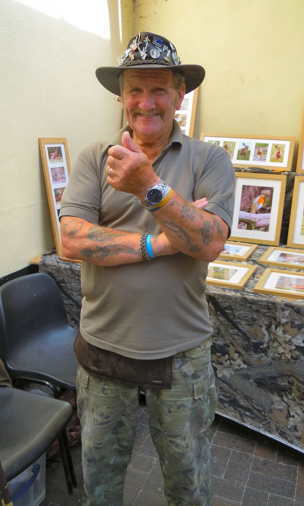 Portrait of Johnny Kingdom (1939–2018) – memorial page