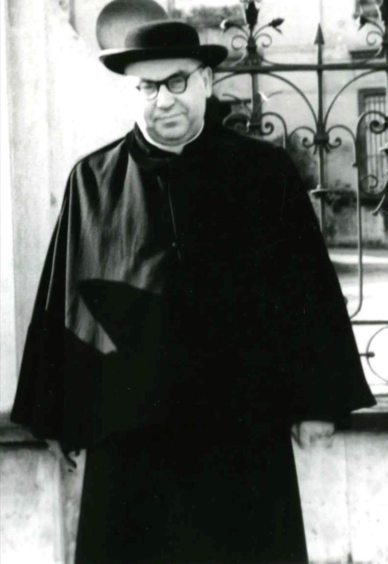 Portrait of Bolesław Kominek (1903–1974) – memorial page