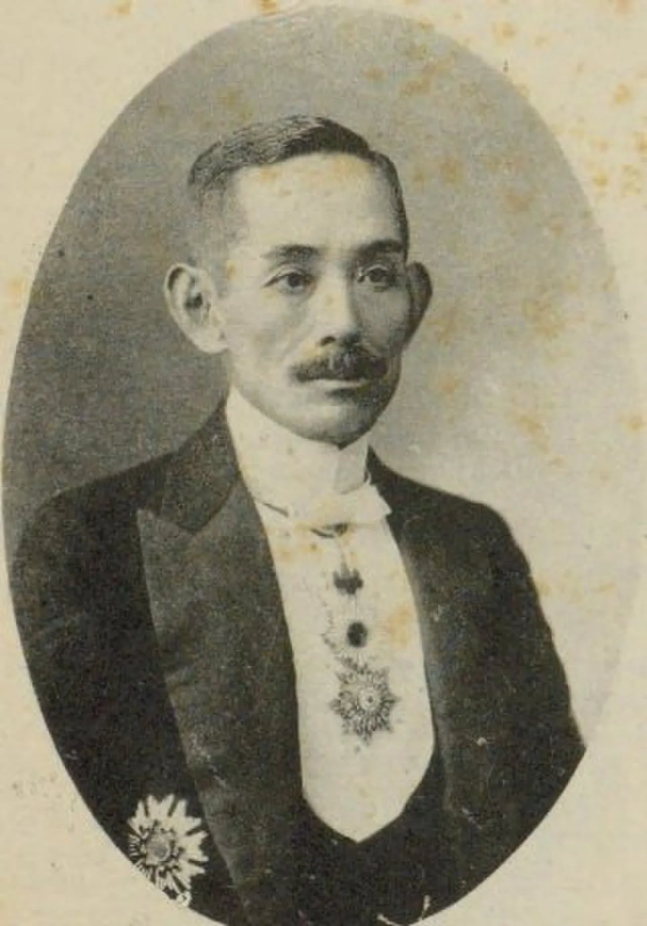 Porträt von Toshi Ijūin (1871–1925) – Gedenkseite