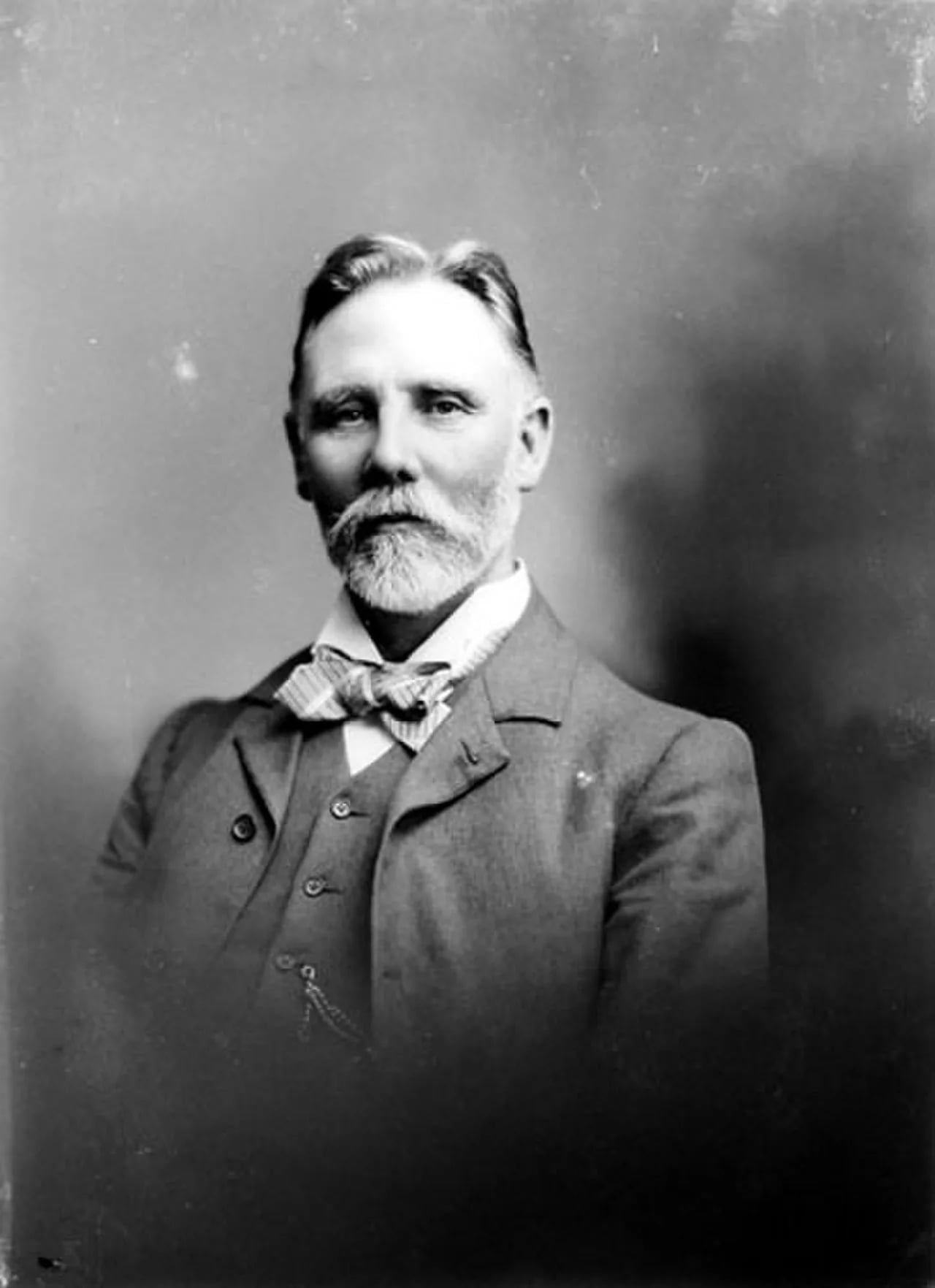 Porträt von Joseph Maddison (1850–1923) – Gedenkseite