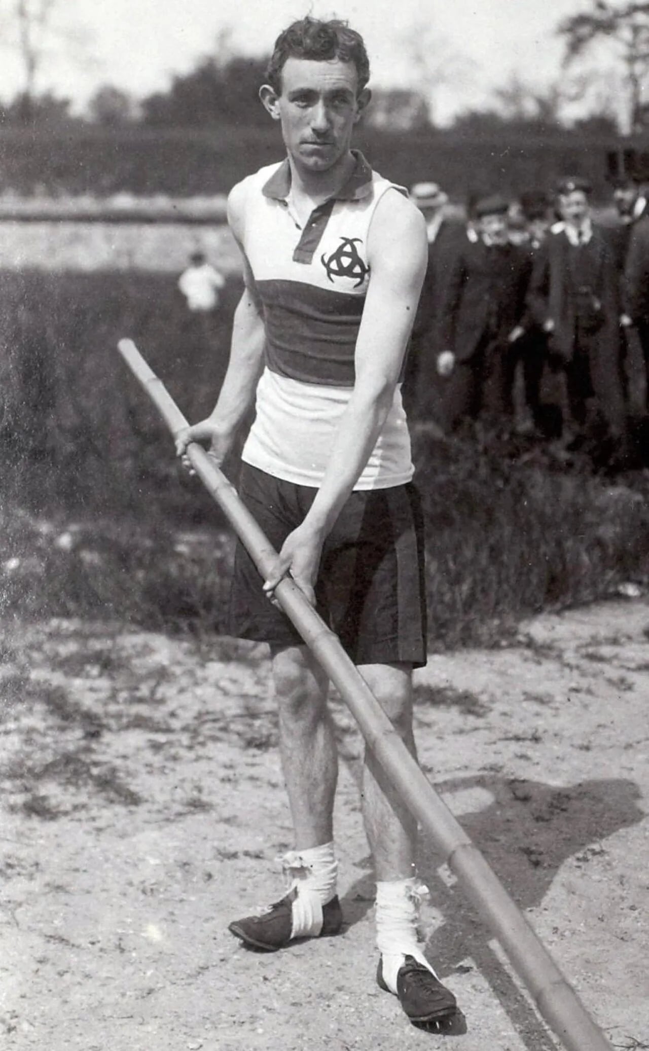Porträt von Fernand Gonder (1883–1969) – Gedenkseite