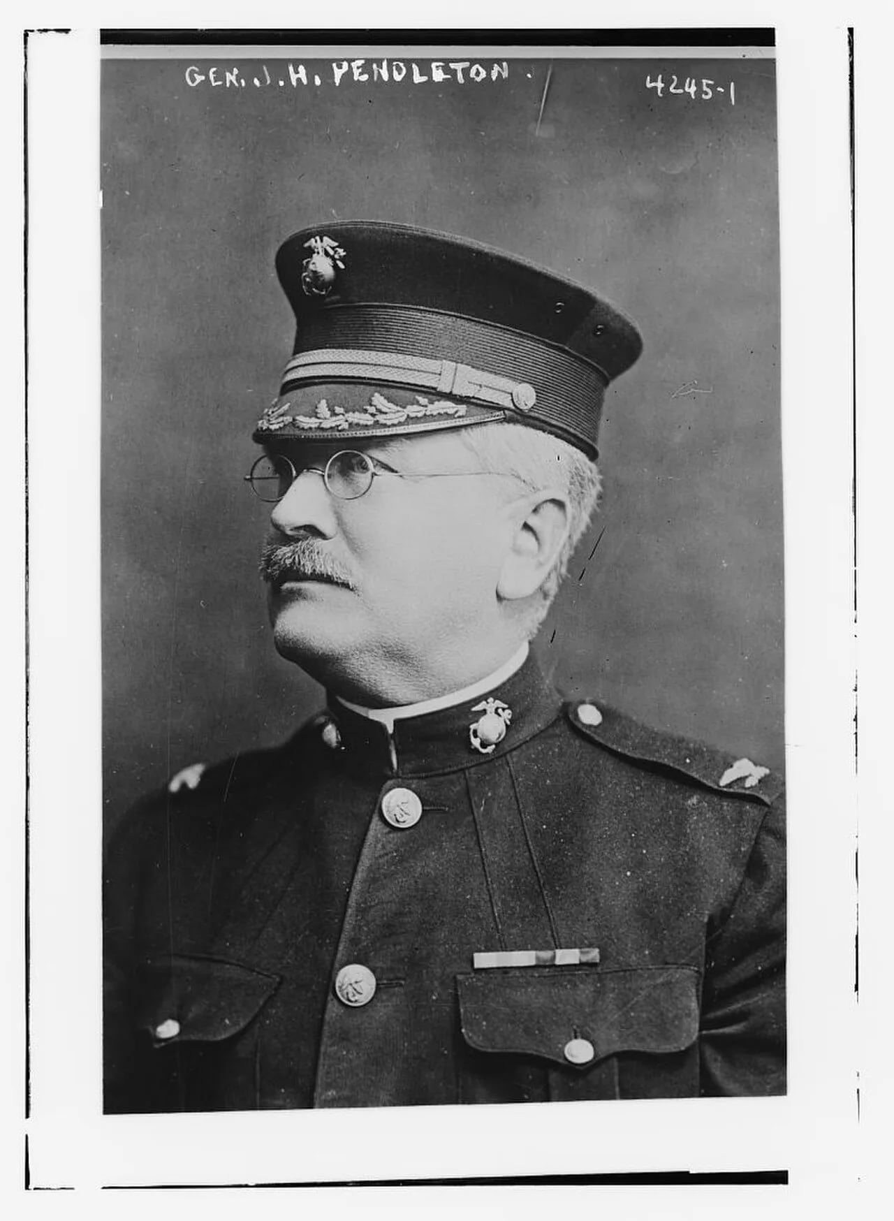 Porträt von Joseph Henry Pendleton (1860–1942) – Gedenkseite