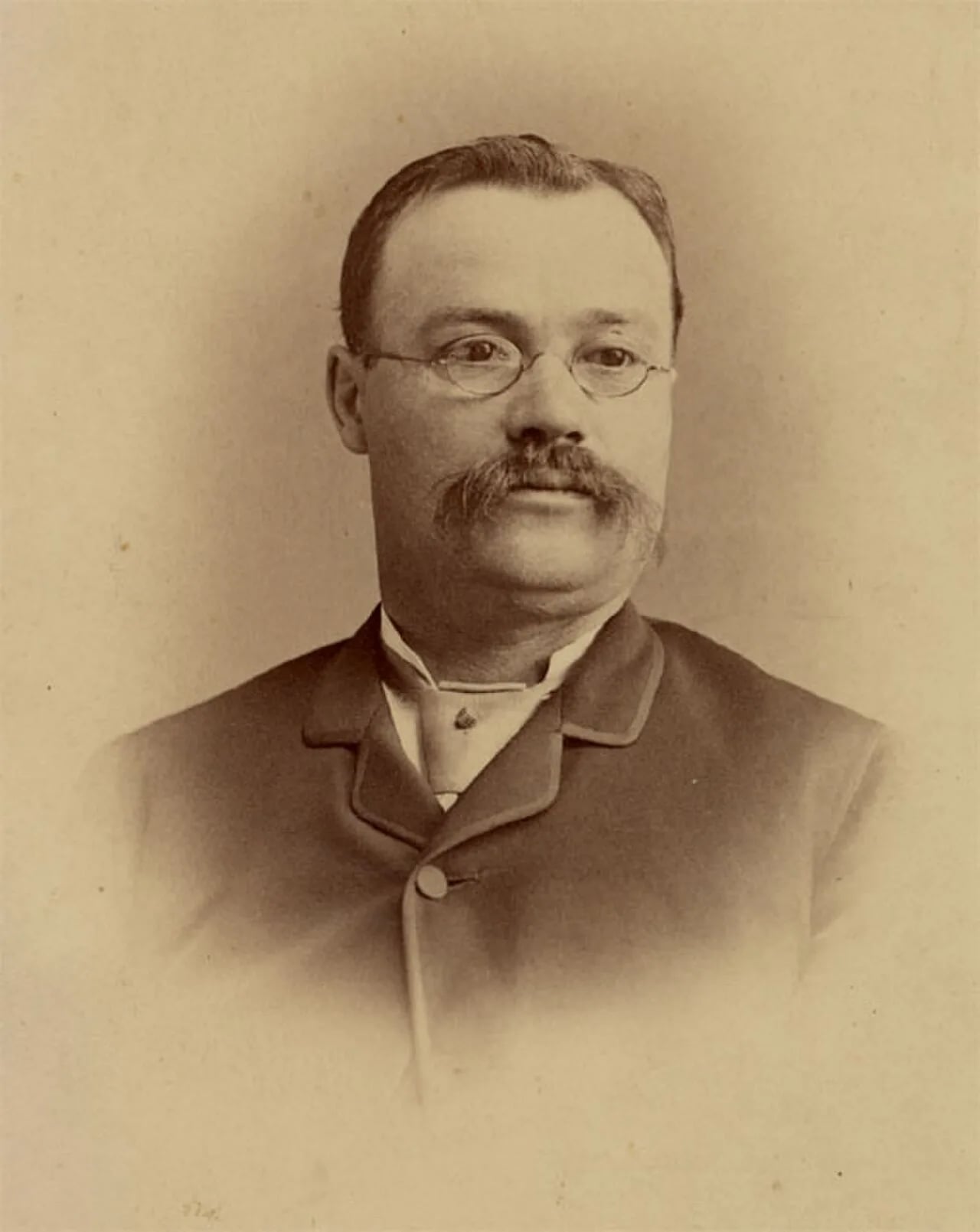 Portrait of Joseph Morin (1854–1915) – memorial page