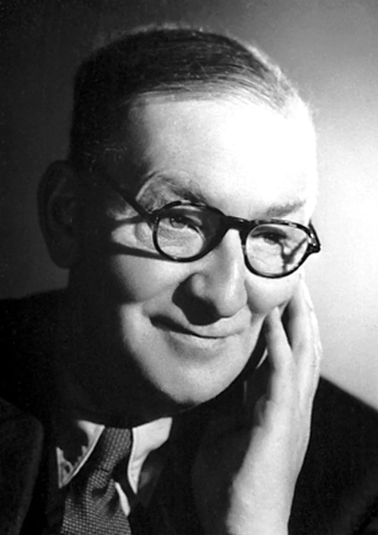 Portrait of John Cockcroft (1897–1967) – memorial page