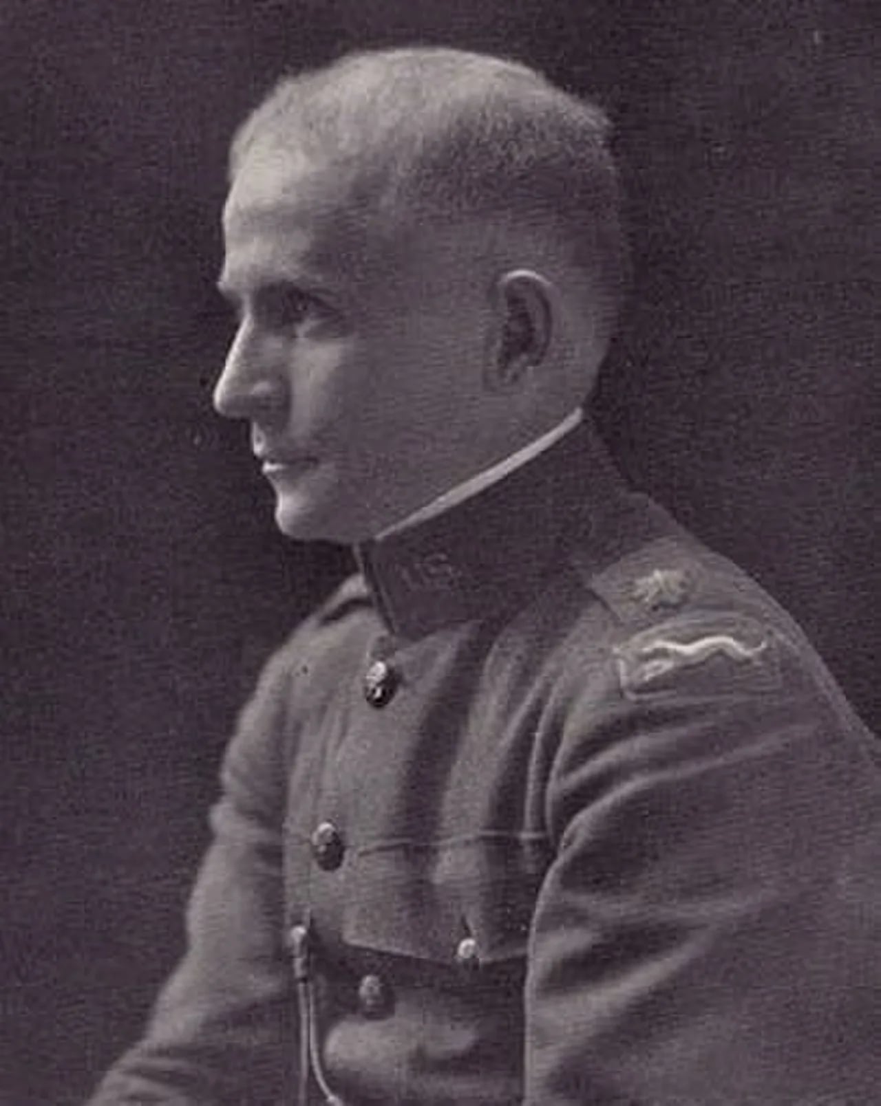 Portrait of Amos Jenkins Peaslee (1887–1969) – memorial page