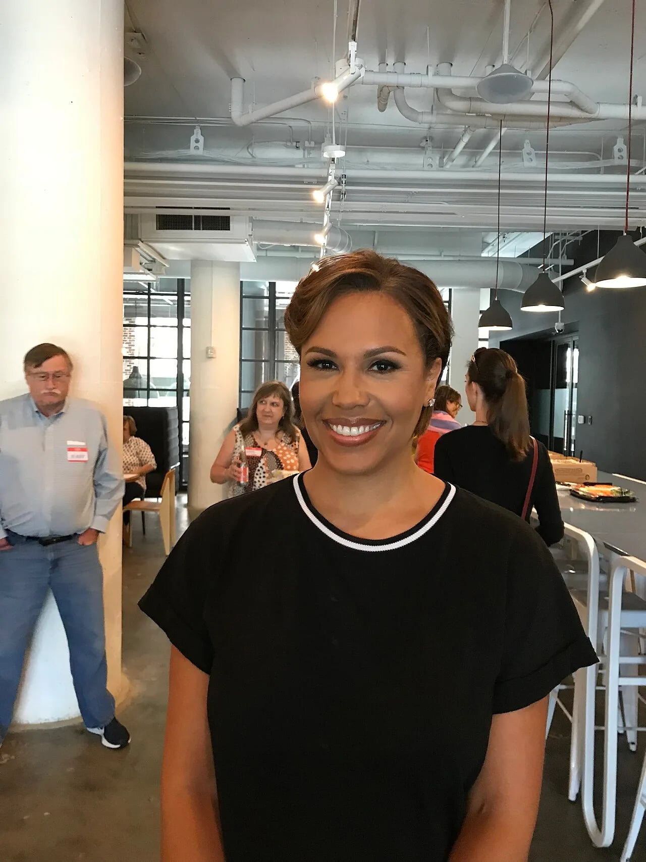 Porträt von Jovita Moore (1967–2021) – Gedenkseite