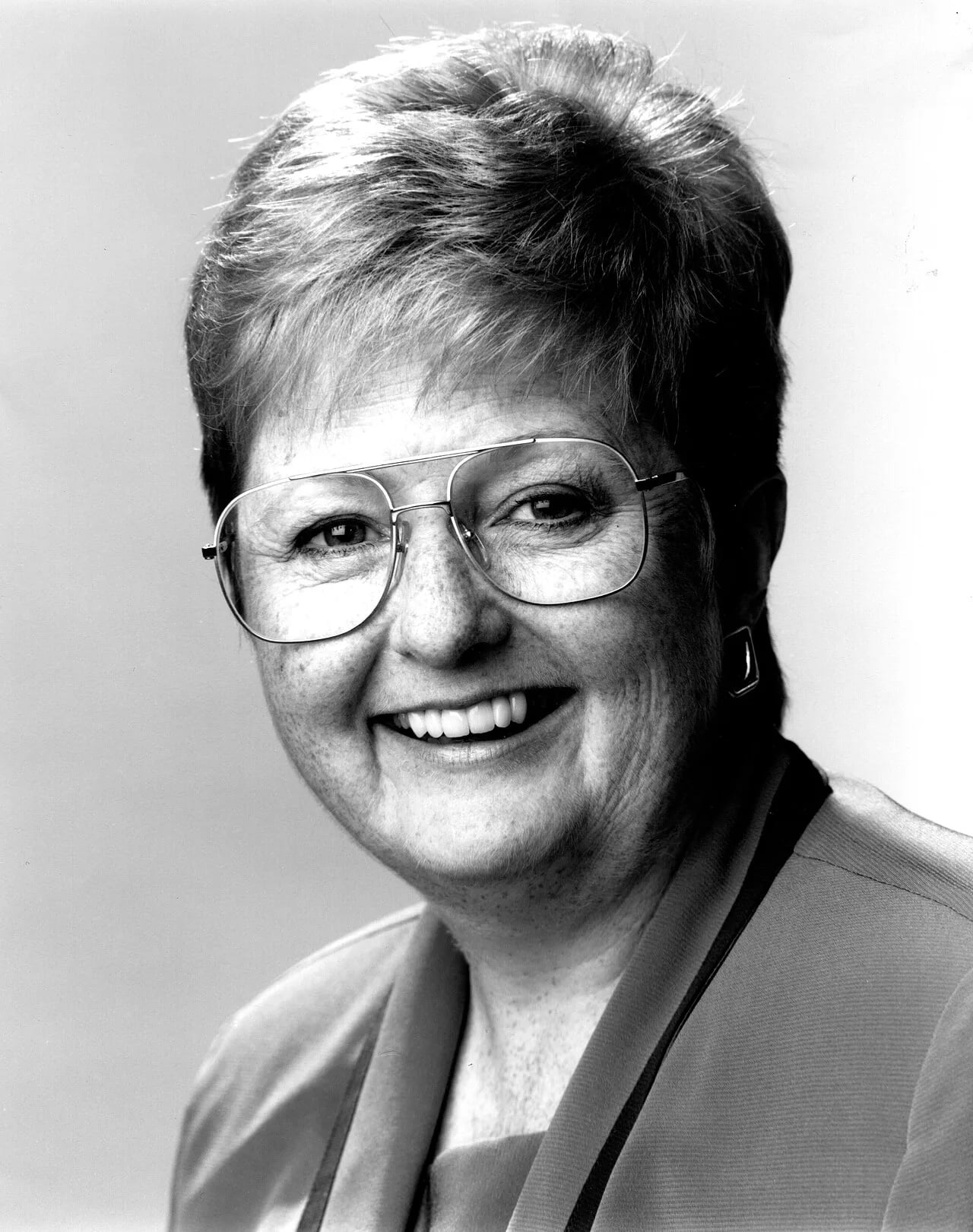 Portrait of Joy Langan (1943–2009) – memorial page