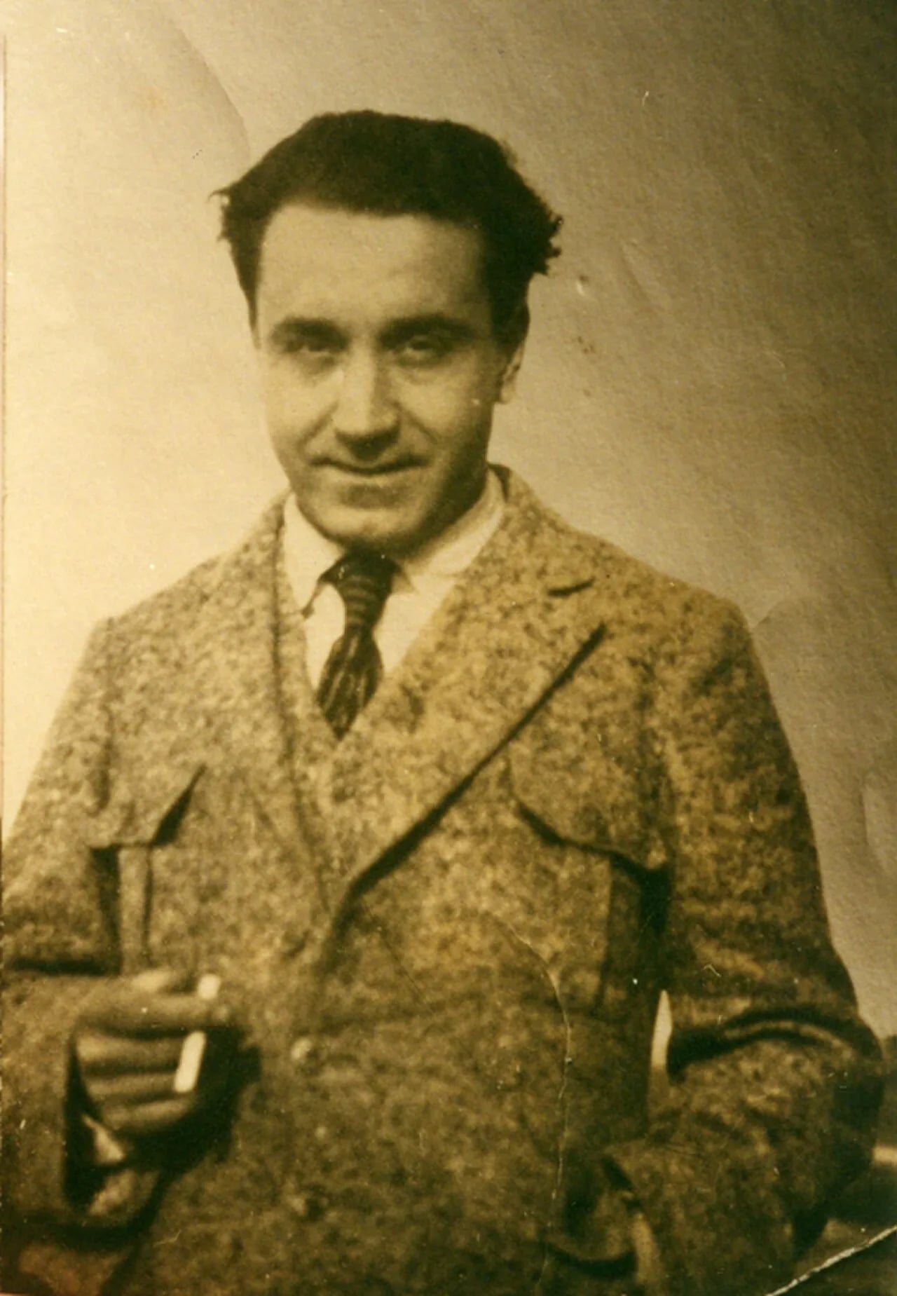 Portrait of Juan Guzmán Cruchaga (1895–1979) – memorial page