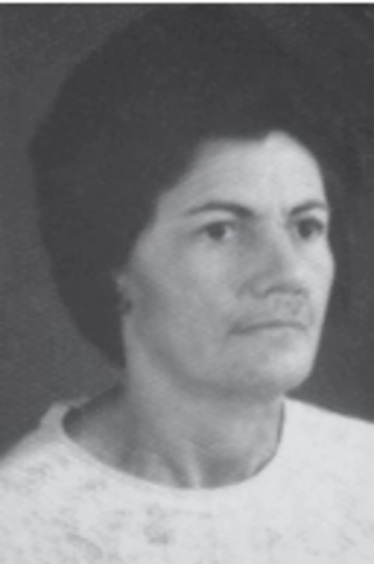 Porträt von Esmeraldina Carvalho Cunha (1922–1972) – Gedenkseite